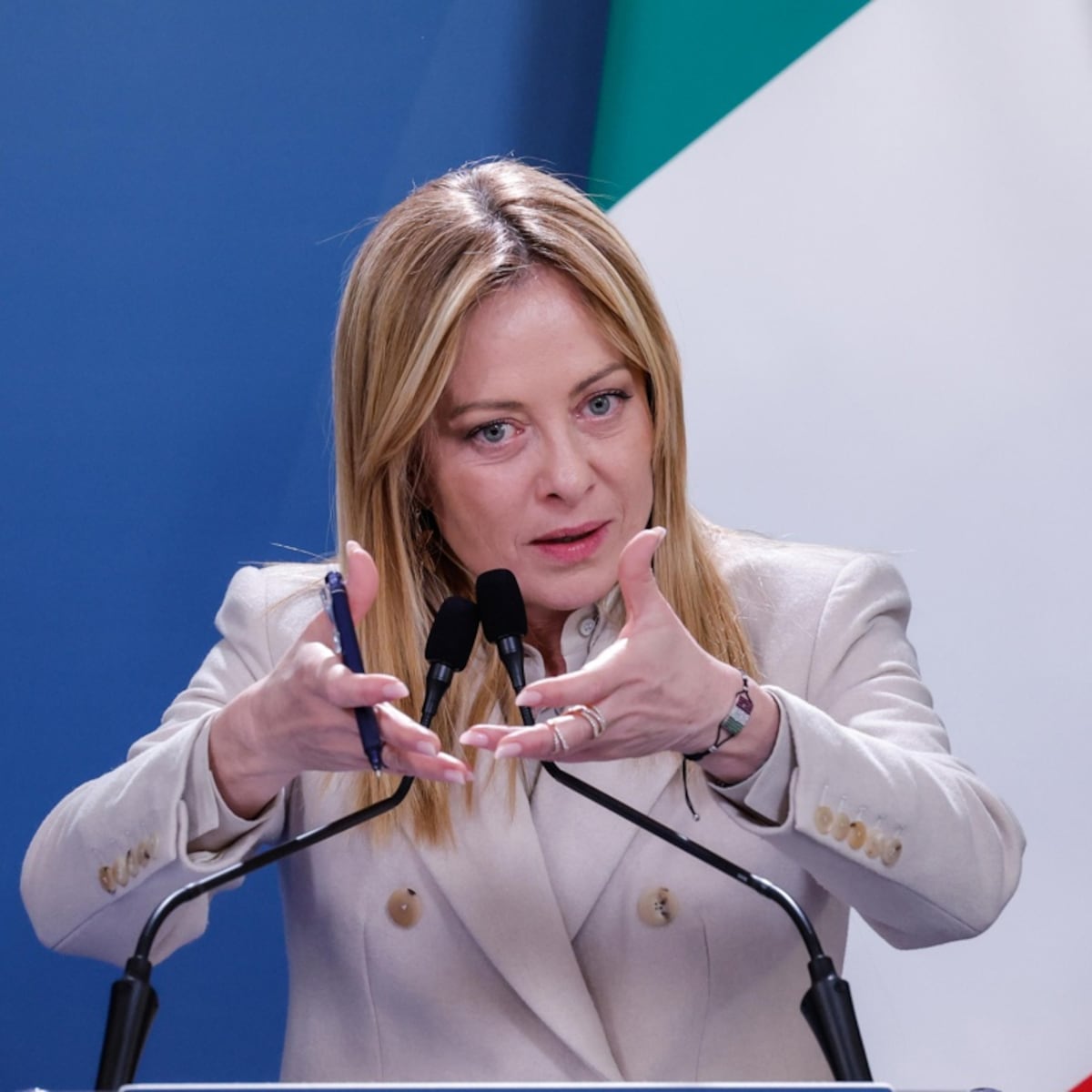 Giorgia Meloni refuerza la seguridad fronteriza tras ingreso masivo de migrantes desde Ceuta
