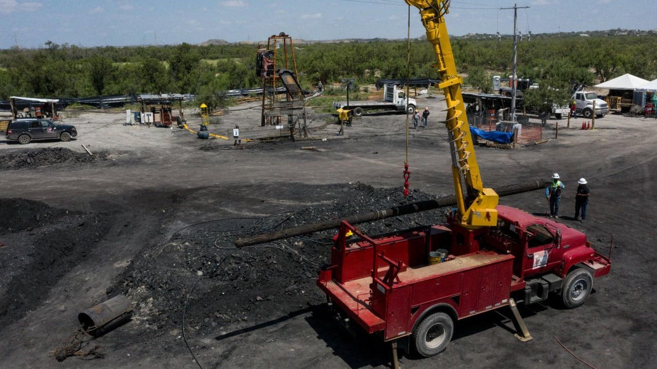 Gobierno de México acusa a diputados de oposición de querer quitar al país el poder de decidir sobre los recursos minerales
