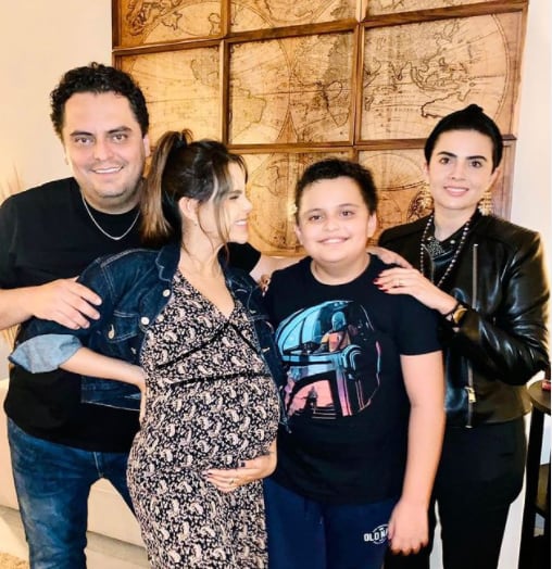 Familia de Yuya.