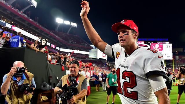 Tom Brady inició la temporada 2021 de la NFL con una victoria.