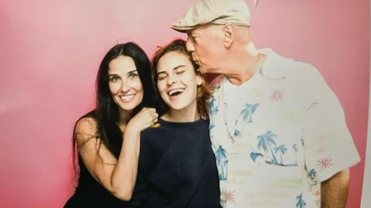La última foto de Tallulah Willis acompañada de sus papás, Bruce Willis y Demi Moore