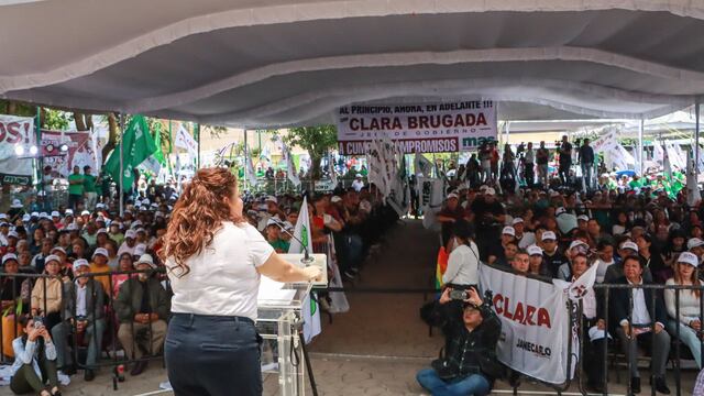 Clara Brugada promueve programa de vivienda