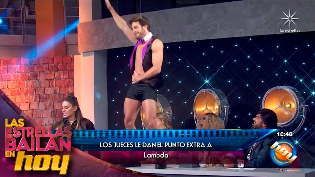 Lambda García baila sensualmente en Hoy