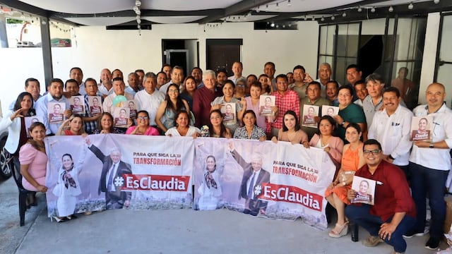 José Ramiro López Obrador y otros militantes de Morena muestran su apoyo a Claudia Sheinbaum