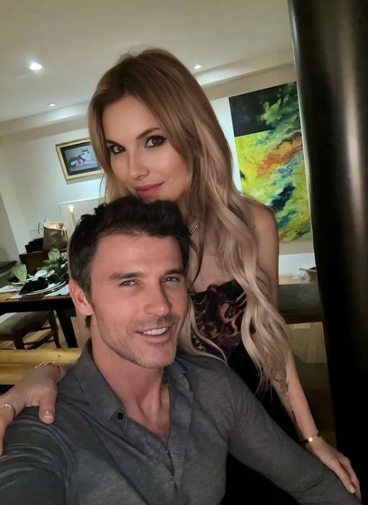 Leonardo García junto a su novia Flaminia