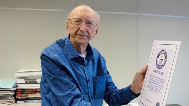 Abuelito logra récord Guinness por llevar 84 años trabajando en la misma empresa