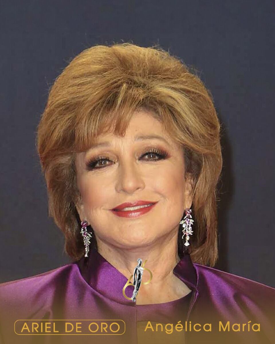 Angélica María recibe el Ariel de Oro