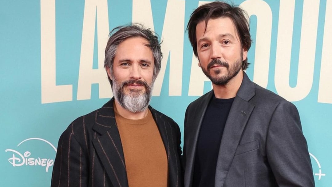 La nueva serie La máquina se llevó 10 años en producción, revela Gael García y Diego Luna