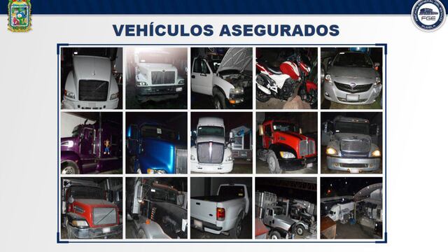 Vehículos asegurados en Acajete.