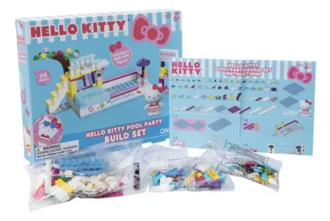 Set Hello Kitty a la alberca