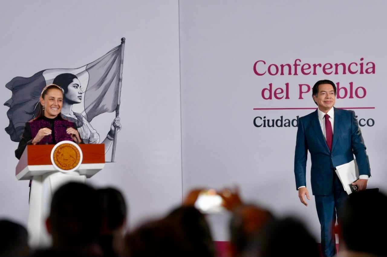 Mario Delgado y Julio Trujillo becas Benito Juárez