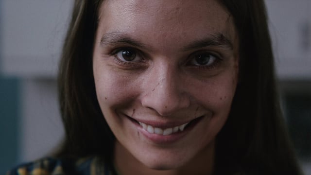 Escena de Smile, película de terror