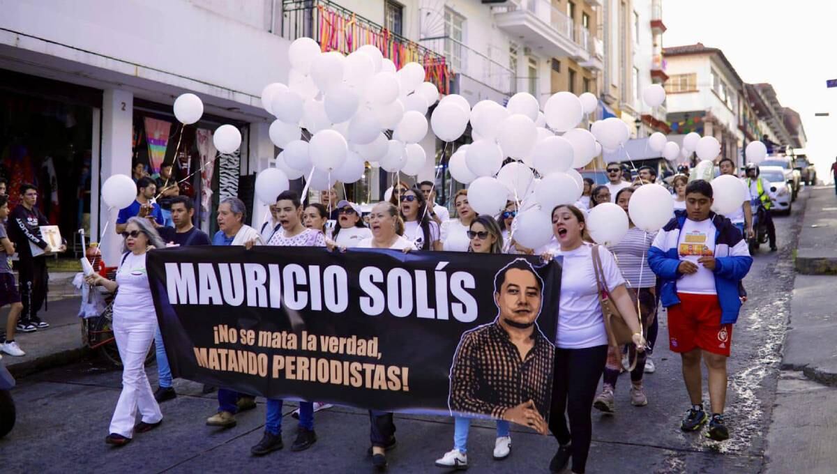 Marcha por Mauricio Solís