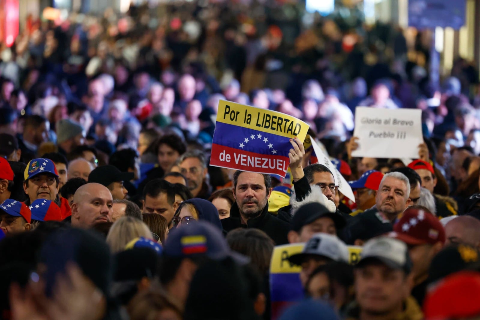 Protestas contra Nicolás Maduro en España y Colombia