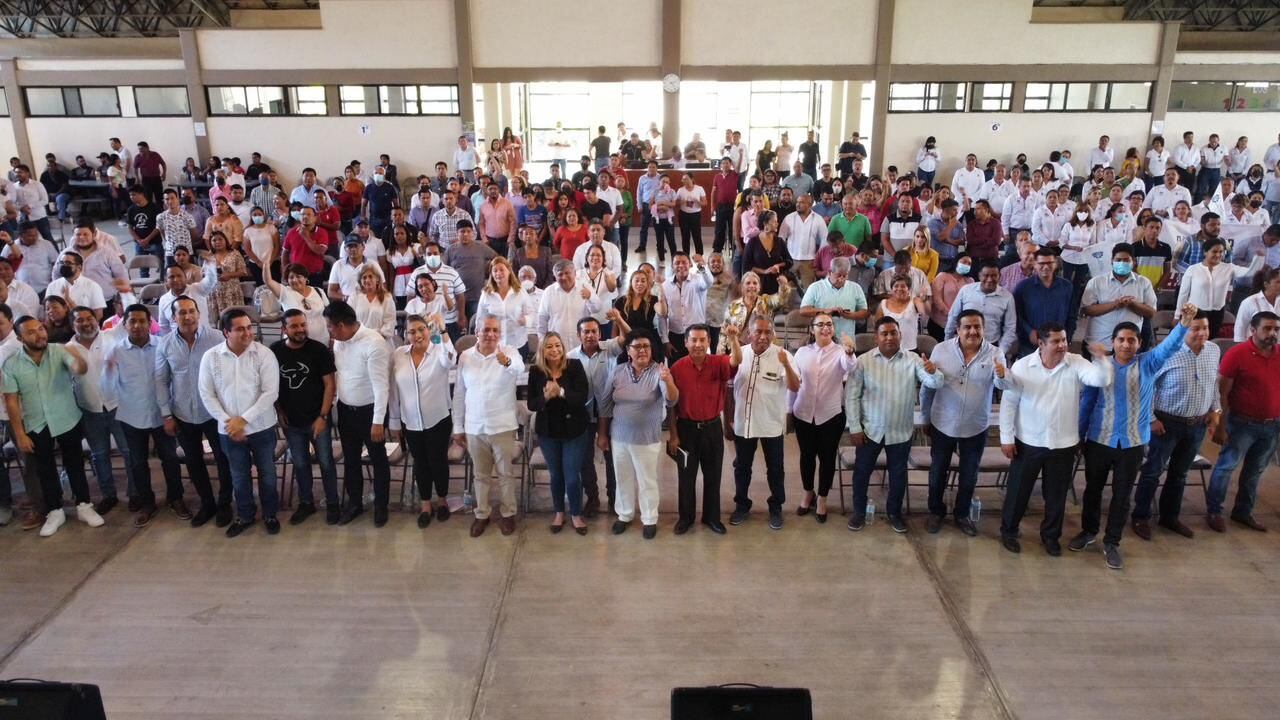 Integrantes del Consejo en Guerrero que dará a conocer a Claudia Sheinbaum