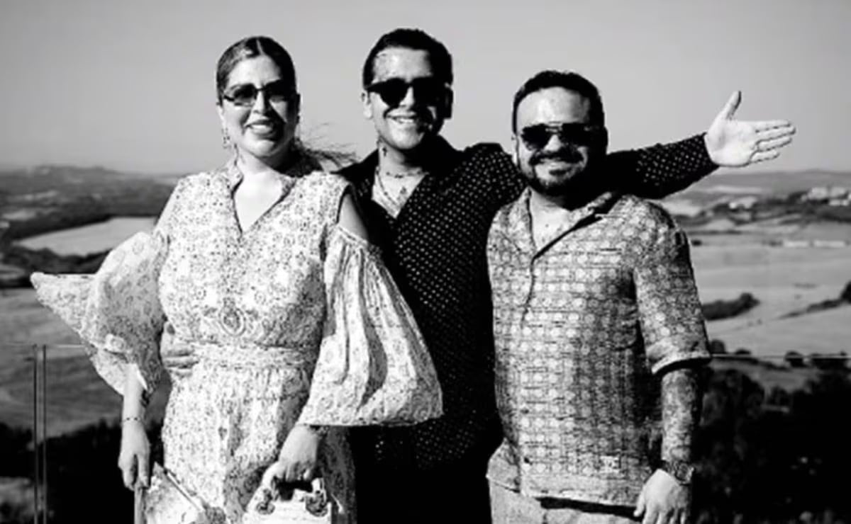 Cristy Nodal, Christian Nodal y Jaime González.