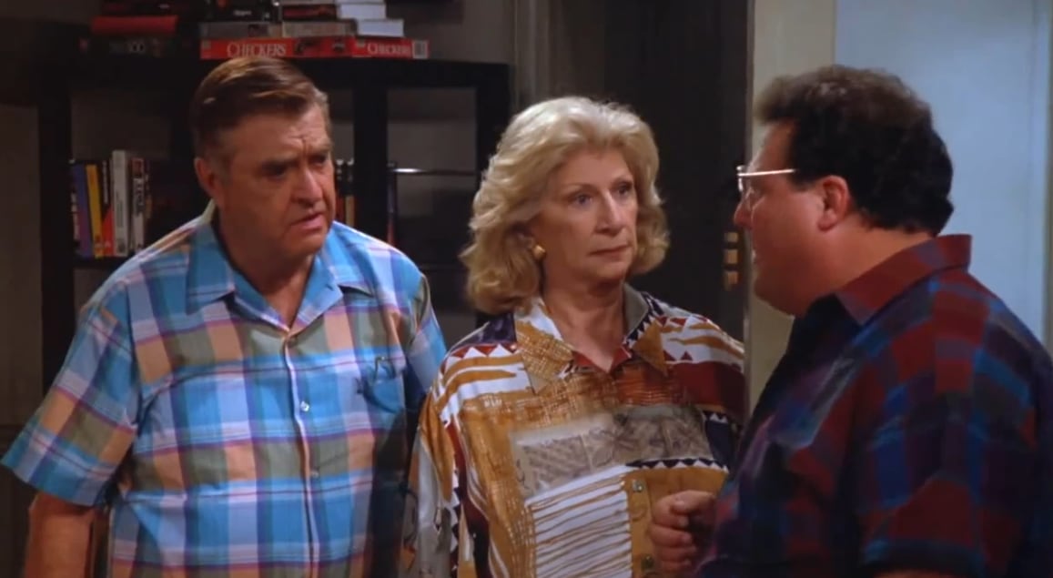 Liz Sheridan, Barney Martin y Wayne Knight en la serie 'Seinfeld'