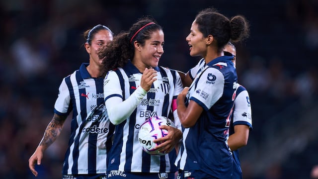 Rayadas destroza al Necaxa 7-0 en la Liga Femenil BBVA.