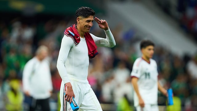 Edson Álvarez despierta el interés de Real Sociedad y Ajax.