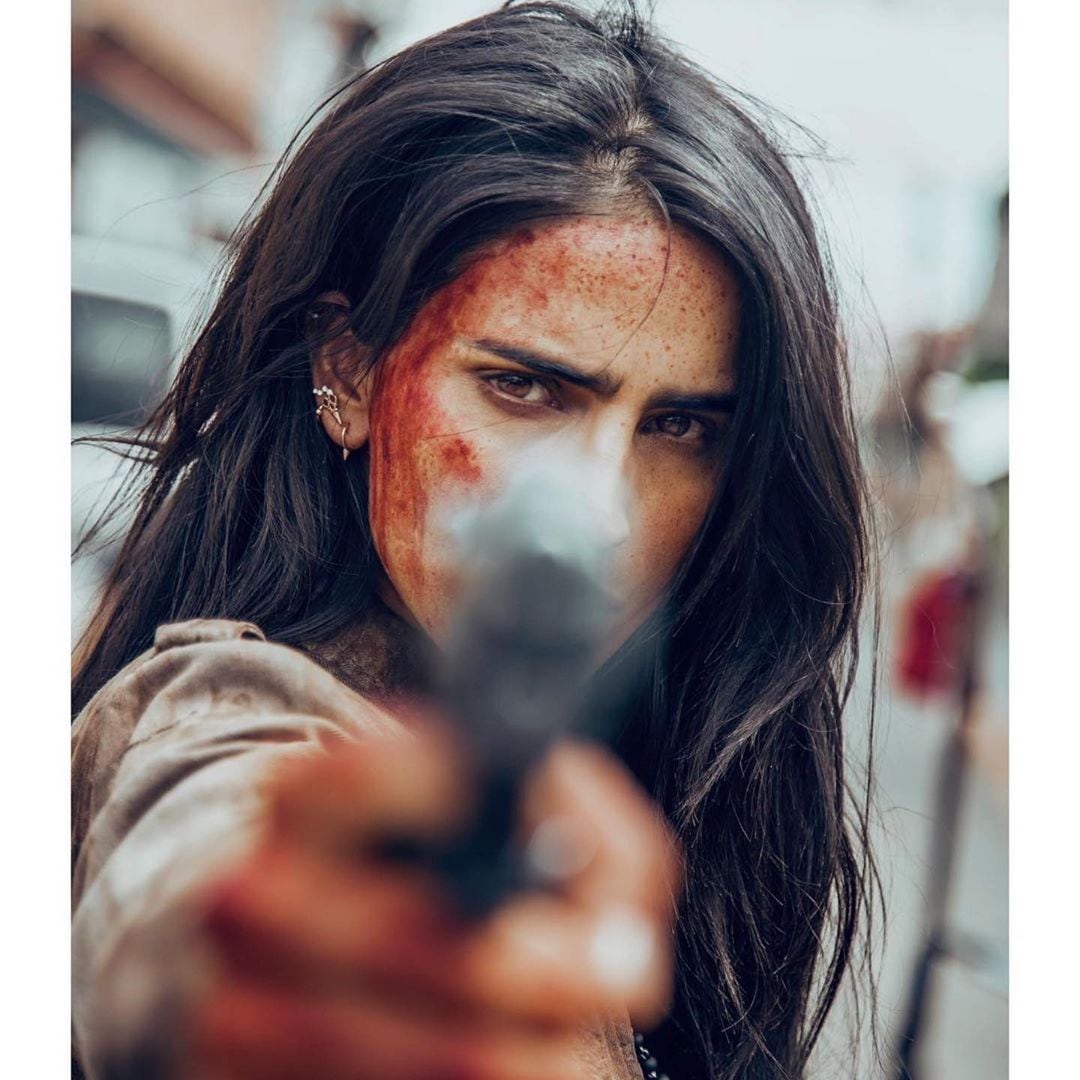 Bárbara de Regil como Rosario Tijeras.