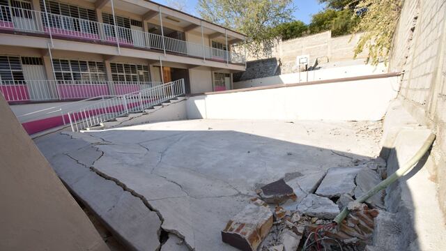 Conoce cómo puedes comprar un seguro contra sismos, el cual pocas familia mexicanas cuentan con uno.