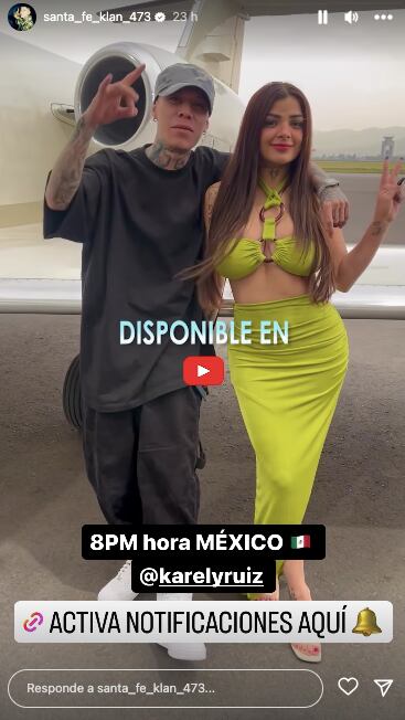 Santa Fe Klan y Karely Ruiz