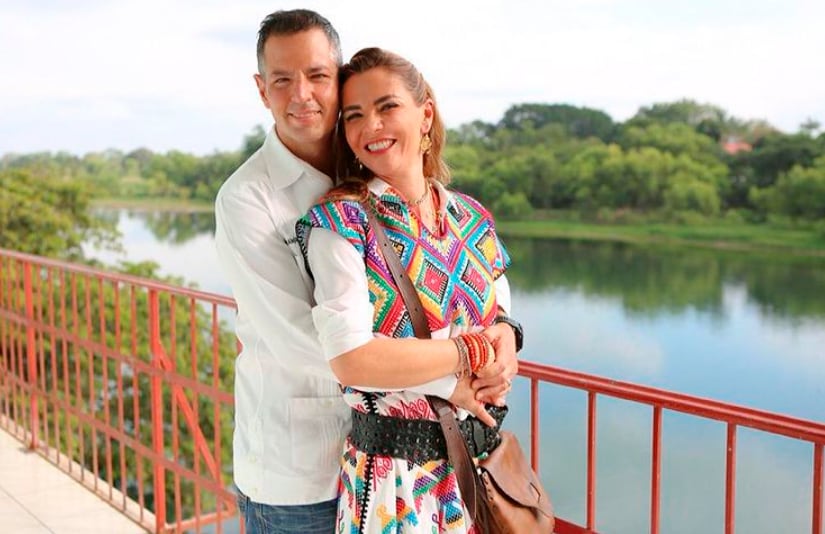 Alejandro Murat y su esposa Ivette Murat