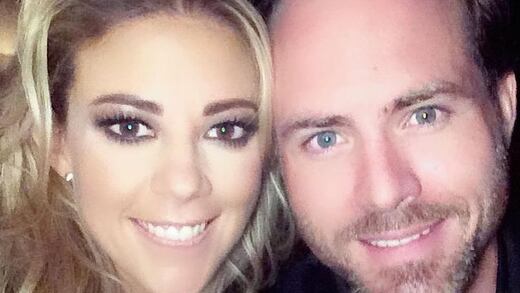 Fernanda Castillo y Erik Hayser celebran 8 años de relación