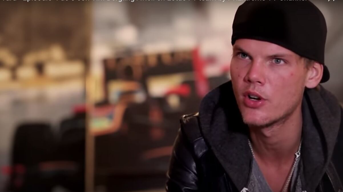 Avicii, a u año de su muerte