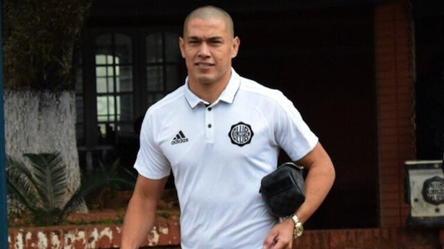 Darío es actualmente jugador del Olimpia de Paraguay.