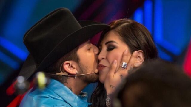 Christian Nodal y su mamá Cristy Nodal.