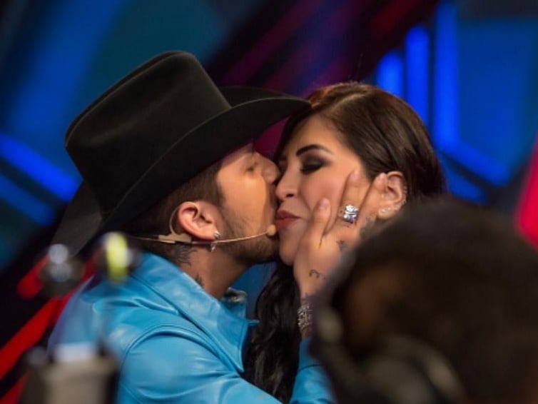 Christian Nodal y su mamá Cristy Nodal.