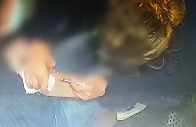 Enfermera italiana finge aplicar vacuna contra Covid-19
