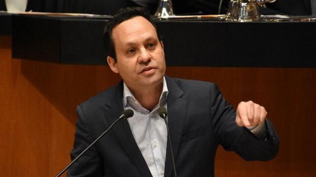 Senador Clemente Castañeda Hoeflich.