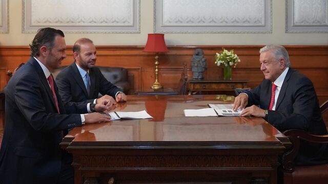 Mauricio Kuri y AMLO