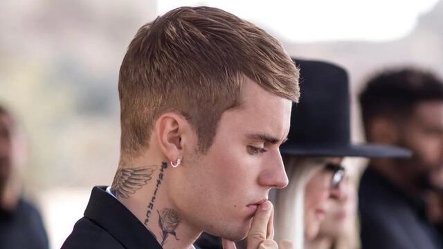 Justin Bieber en el video de 'Ghost'