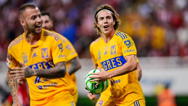 Club Tigres.