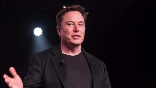 Elon Musk publica encuesta en Twitter y se desploman acciones de Tesla