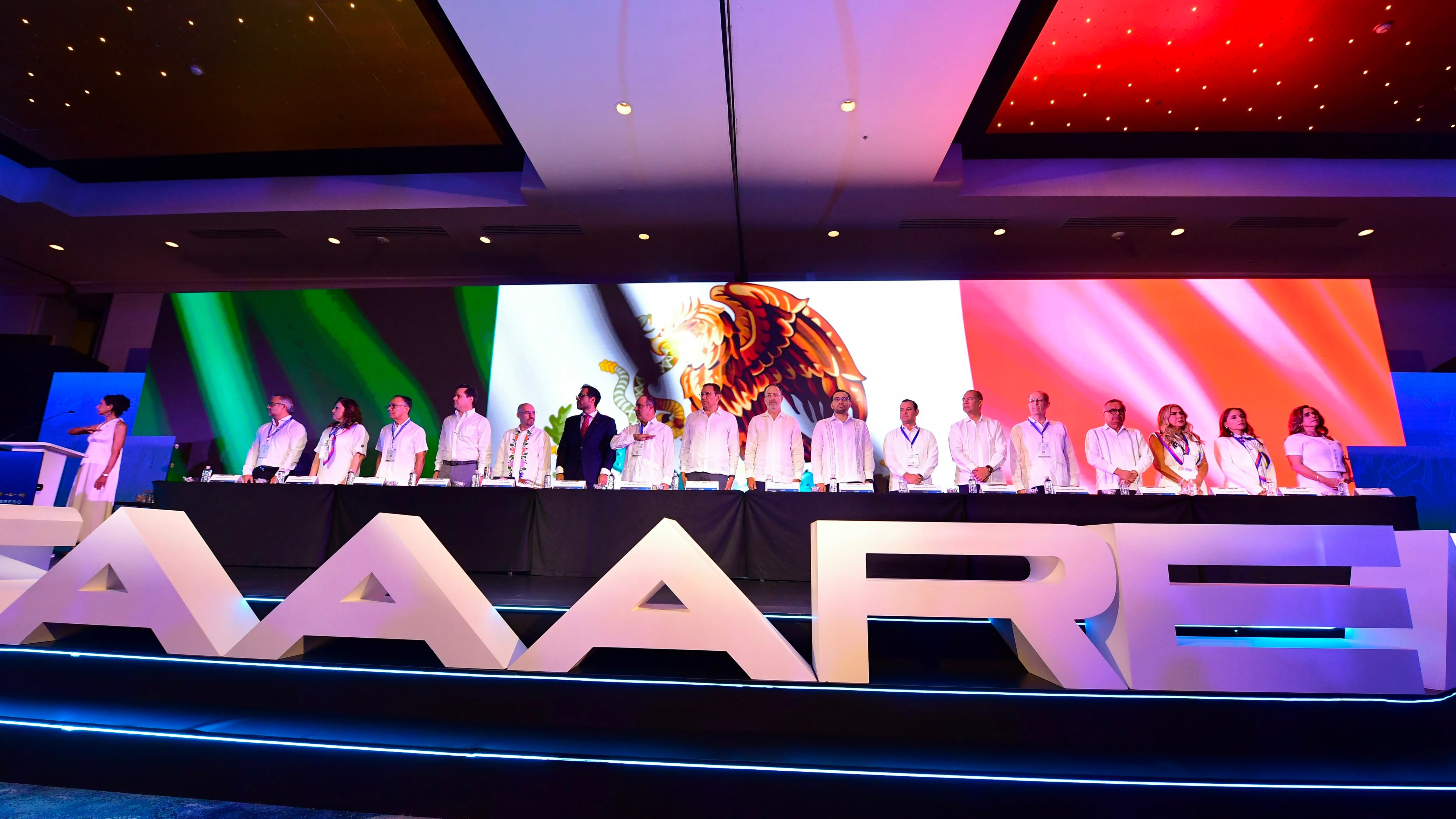 CAAAREM reúne a autoridades y agentes aduanales en Congreso Nacional 2026