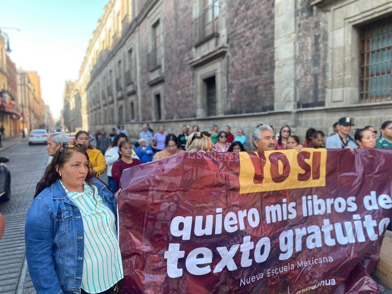 Padres de familia en Chihuahua piden a SCJN que ya se repartan los Libros de Texto Gratuitos