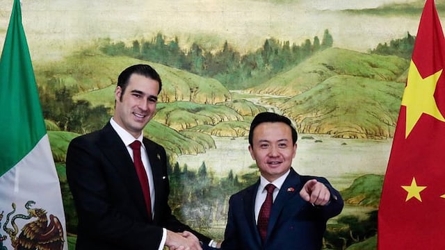 Miguel Torruco Garza se reune con el Embajador de la República Popular de China Zhang Run
