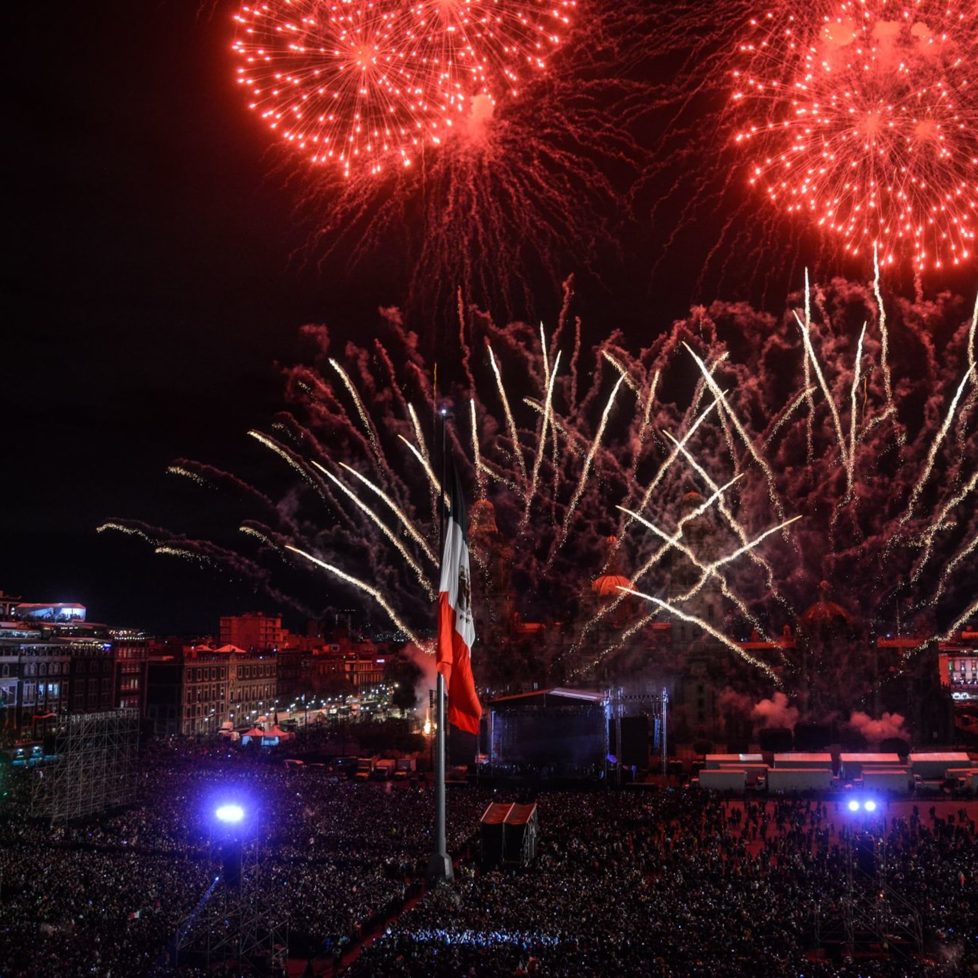 ¿Dónde ver el Grito de Independencia 2025 de Claudia Sheinbaum en vivo? Opciones en televisión e internet