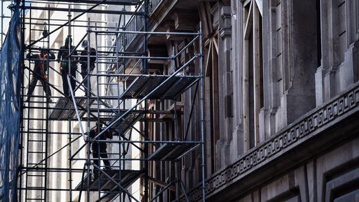 Hackers recurrieron a clientes legítimos en robo multimillonario a bancos