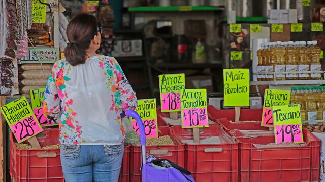 Productos de la canasta básica. No alcanza para comprarlos en 18 estados.
