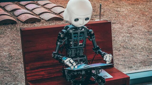 Imágenes hechas con Inteligencia Artificial se hacen virales en TikTok