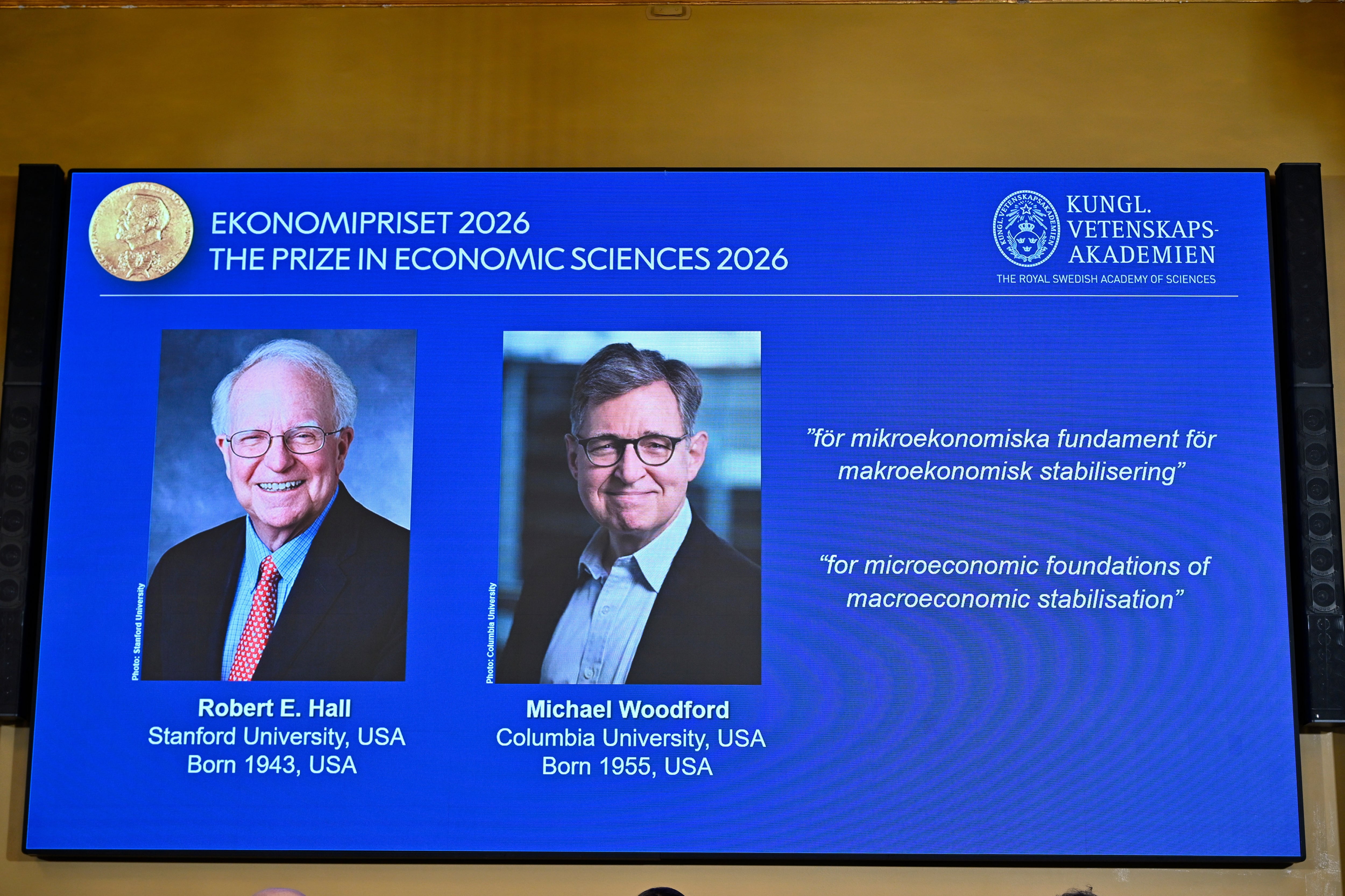 Robert E. Hall y Michael Woodford ganan el Premio Nobel de Economía 2026