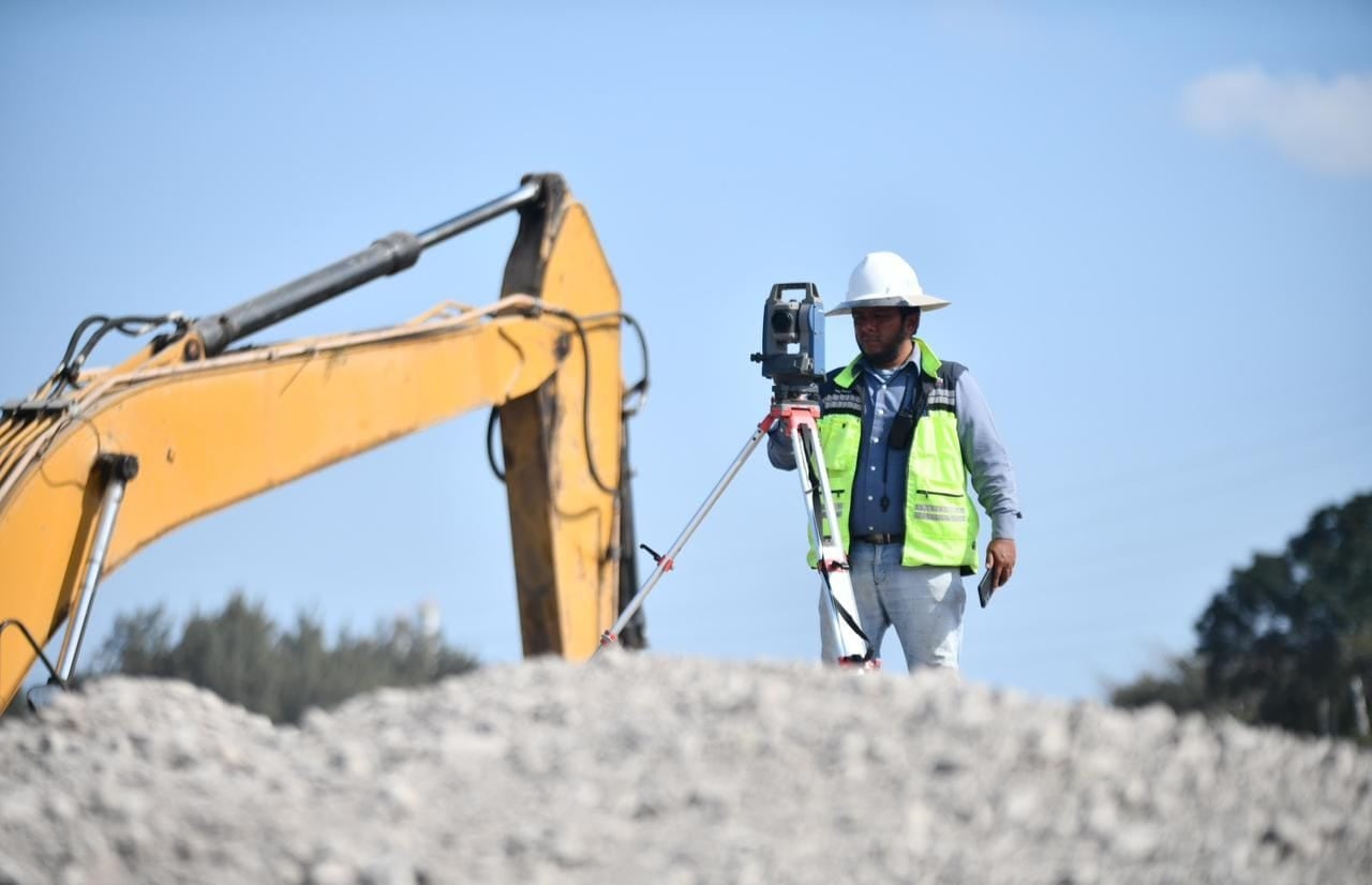 Distribuidor vial al Puerto de Veracruz alcanza 50% de avance: SICT