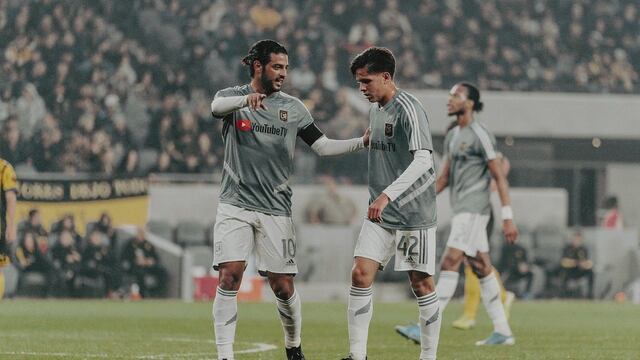 Vela en un partido de pretemporada con el LAFC