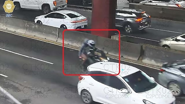 Captan asalto armado a automovilista en Paseo de la Reforma, CDMX