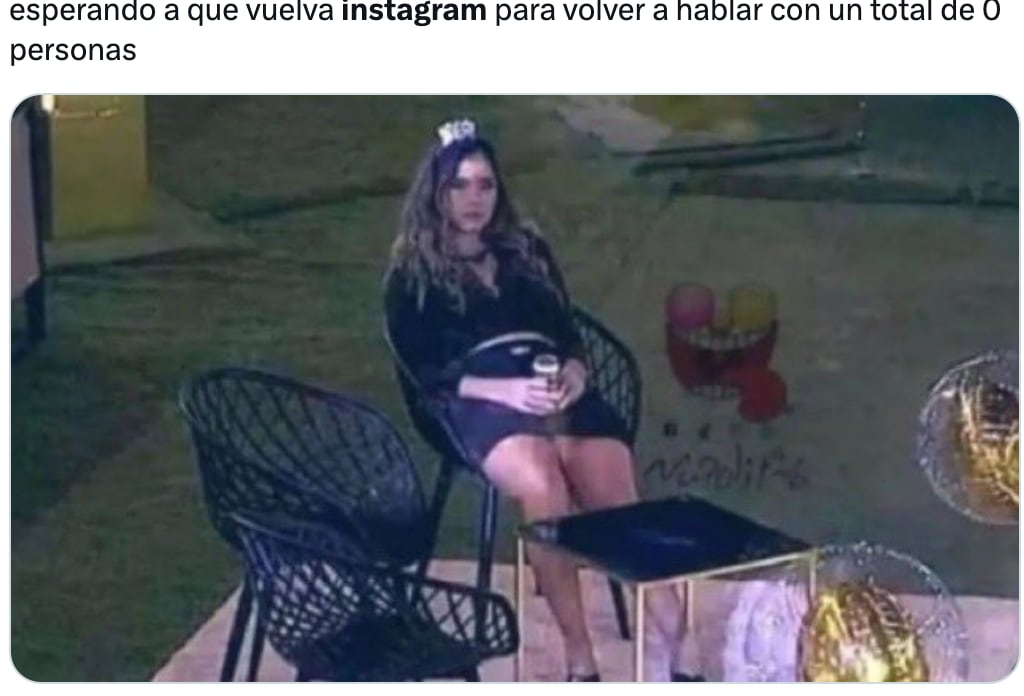 Memes de la caída de Instagram